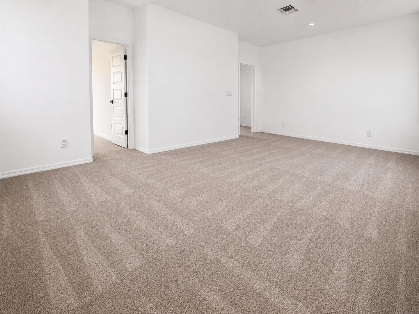 Newer Home Built In 2025 – photo 5