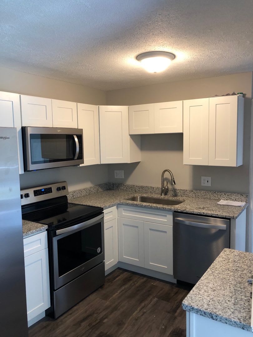 5 Bd 2 5 Ba Home New Renovation – photo 1