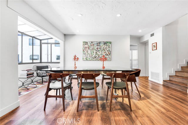 21900 Marylee Street – photo 4
