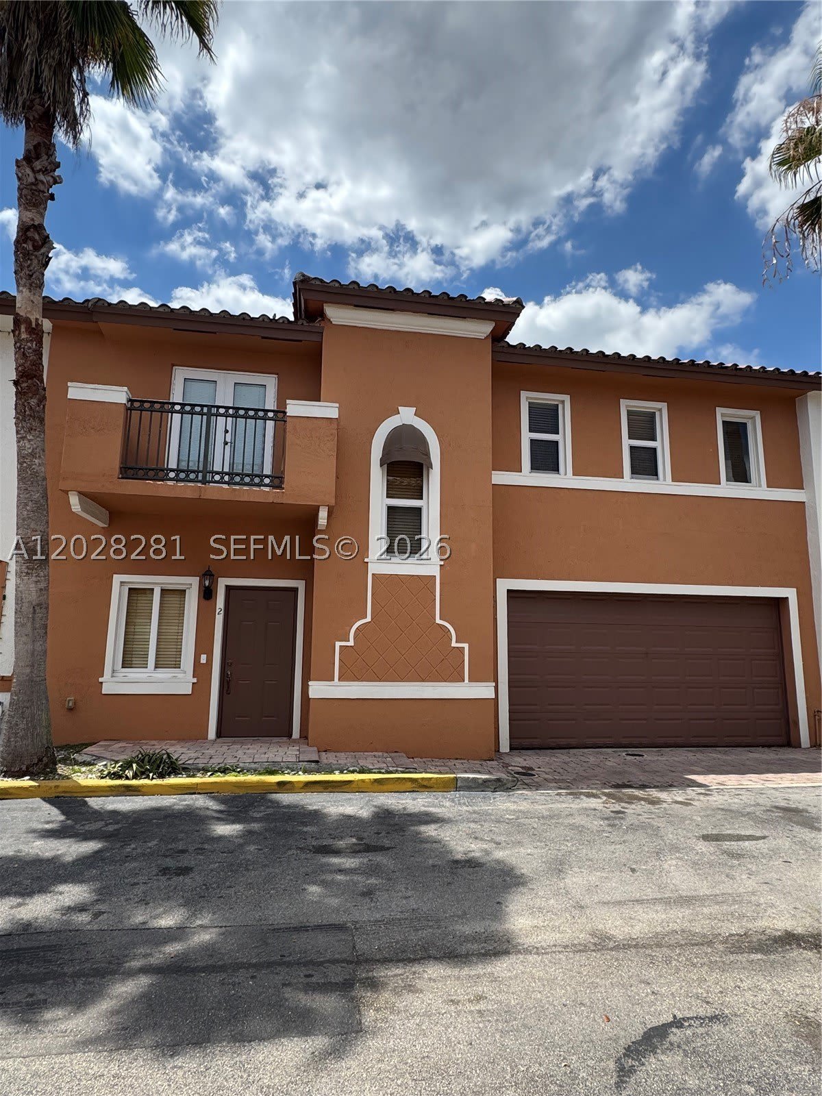6004 SW 8th St – photo 1