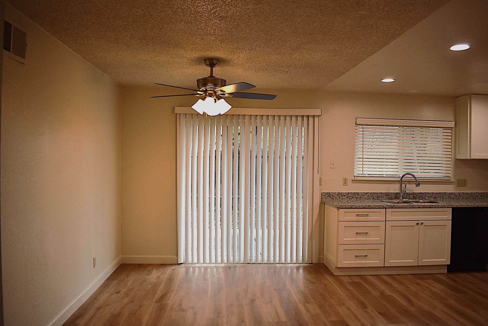 4-bedroom home with luxury vinyl flooring and much more! – photo 5