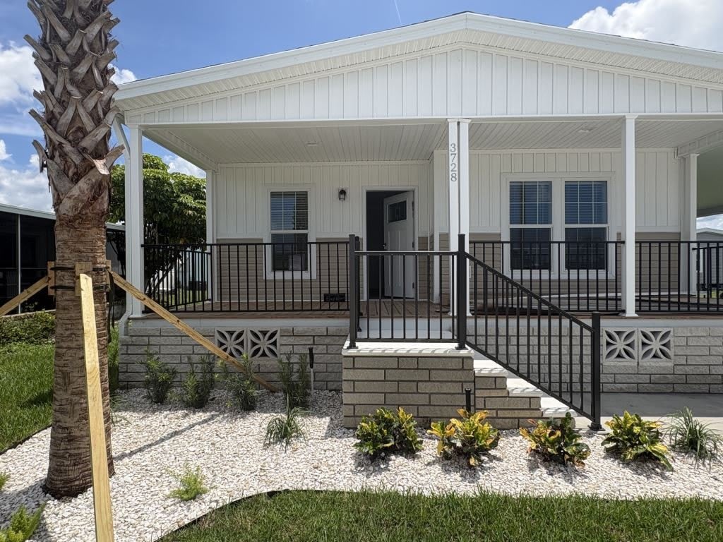 3728 Copenhagen Street – photo 1