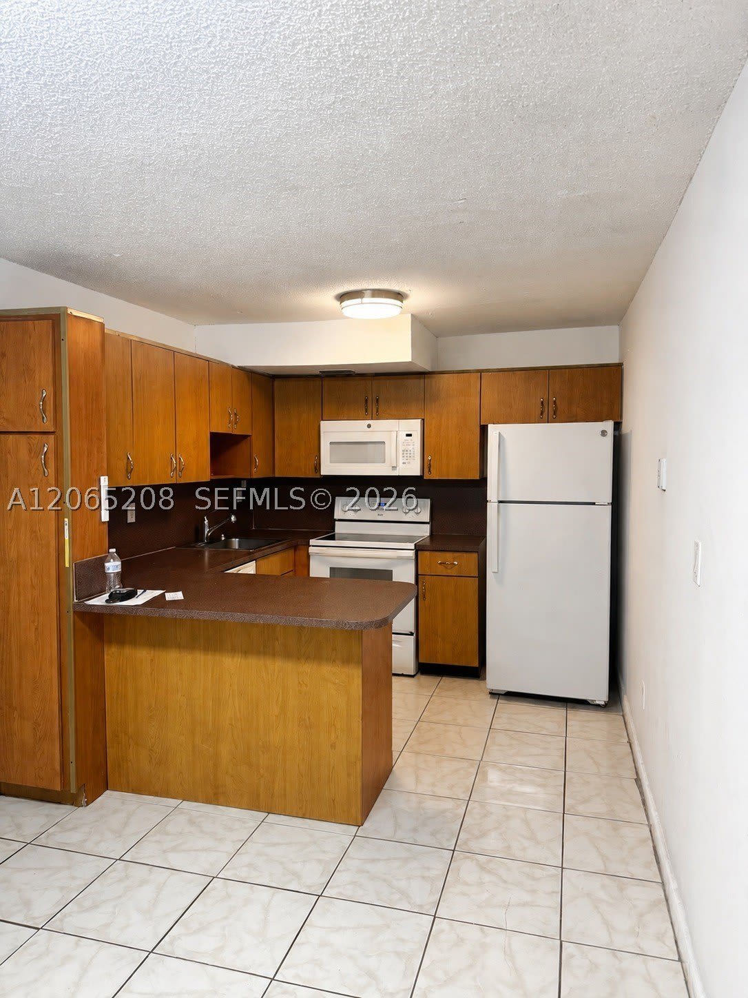 555 NE 123rd St – photo 4