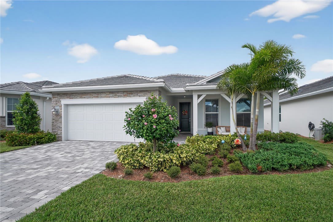 1161 Haven Circle – photo 1