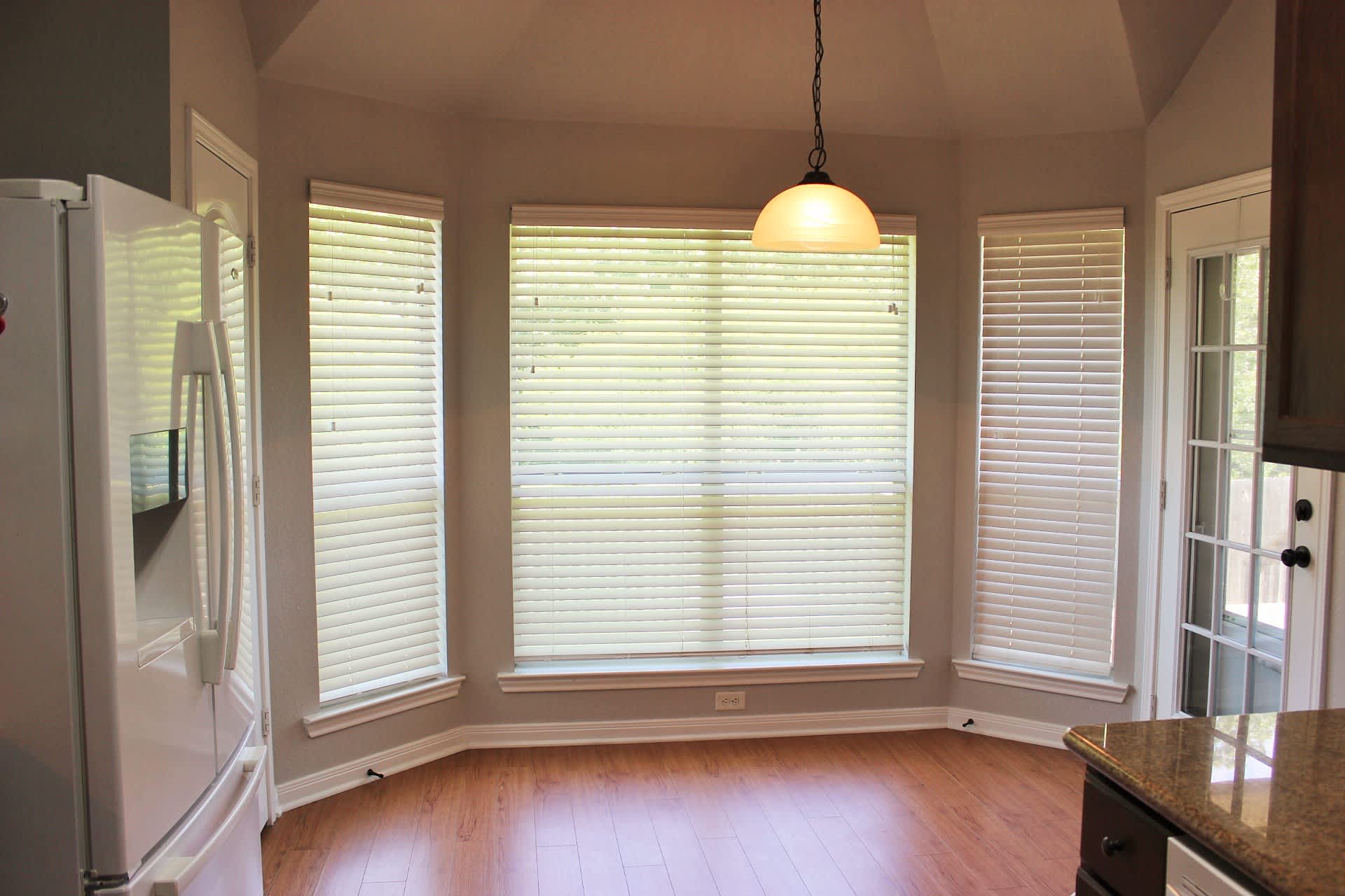 303 Ava Drive – photo 4