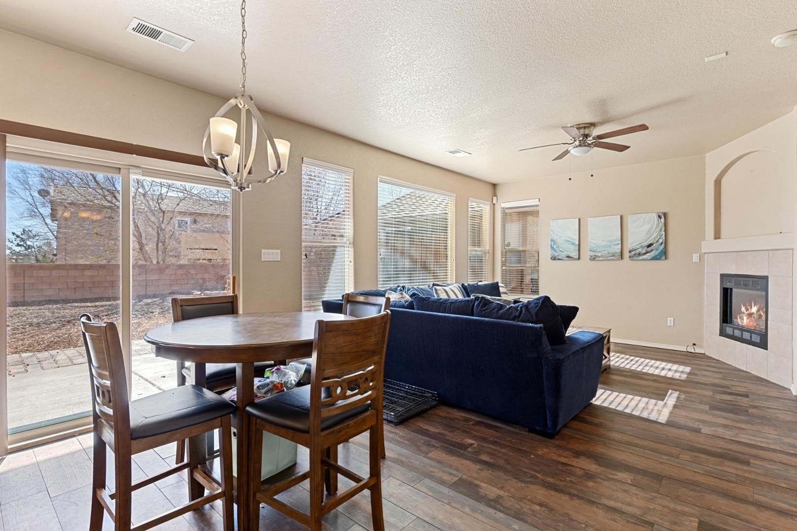 1383 Peppoli Loop SE – photo 4