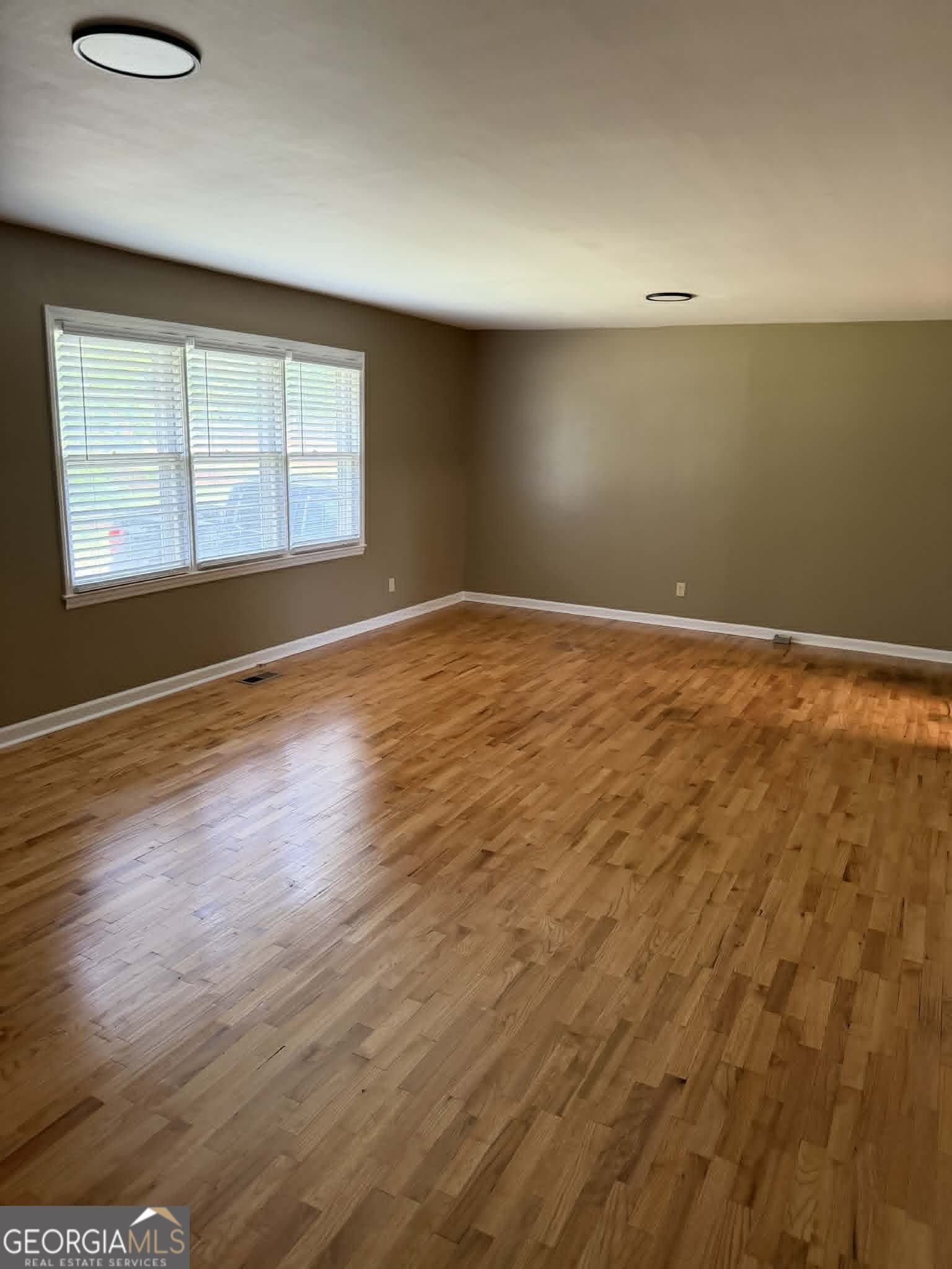 311 Brookhaven Drive – photo 3