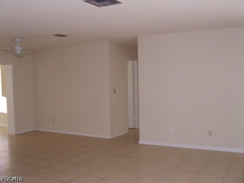 217 Jayview Avenue – photo 2