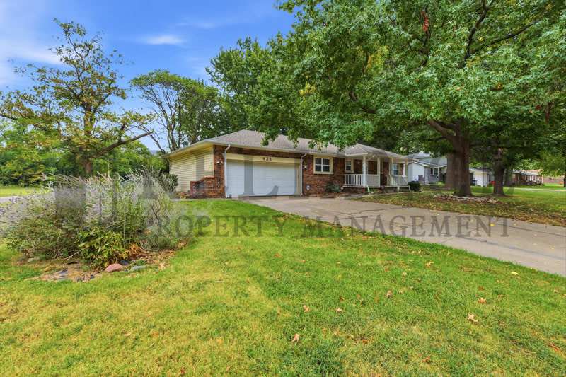 428 Peach Tree Lane – photo 2