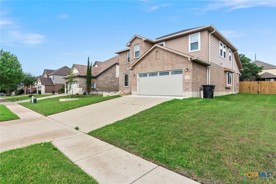 5621 Bedrock Drive – photo 1