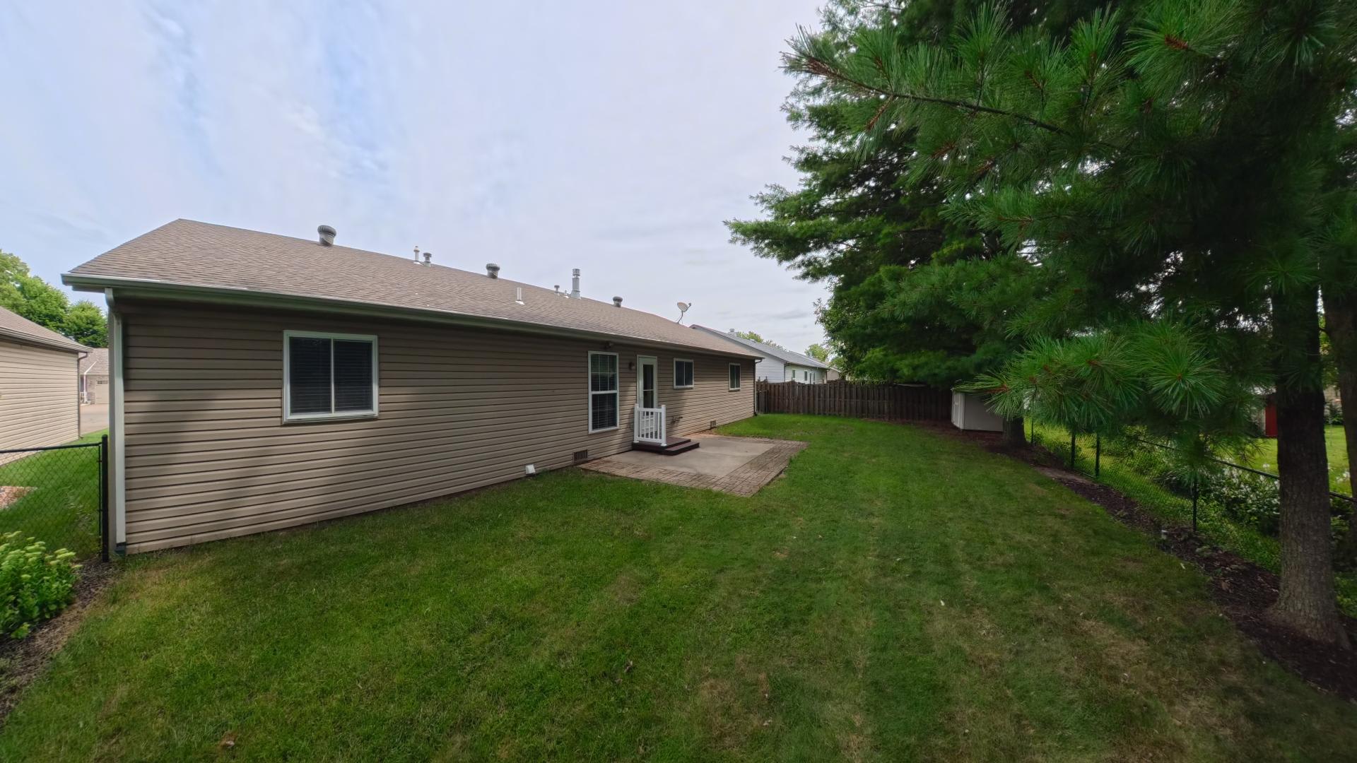 304 Erin Drive – photo 3