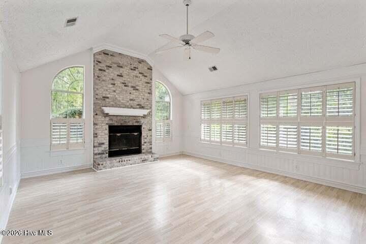 9 Court 3 NW Drive – photo 3