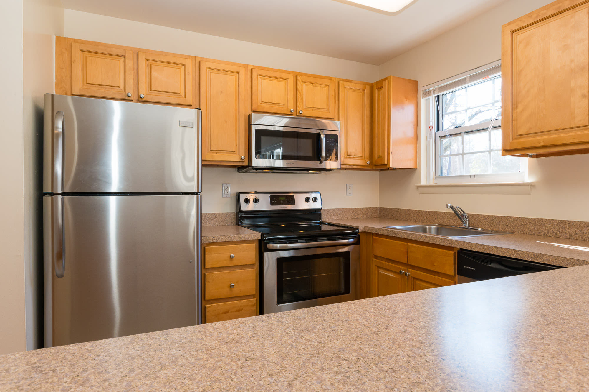 Valley Apartments – photo 3