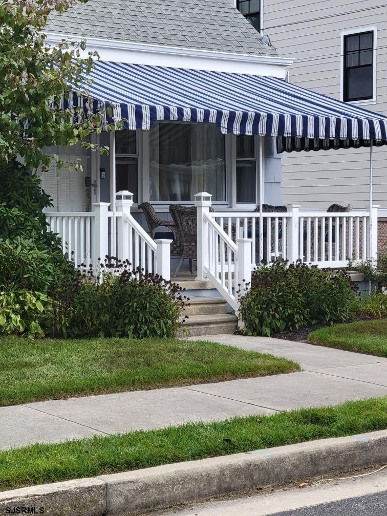 209 N Granville Ave – photo 2