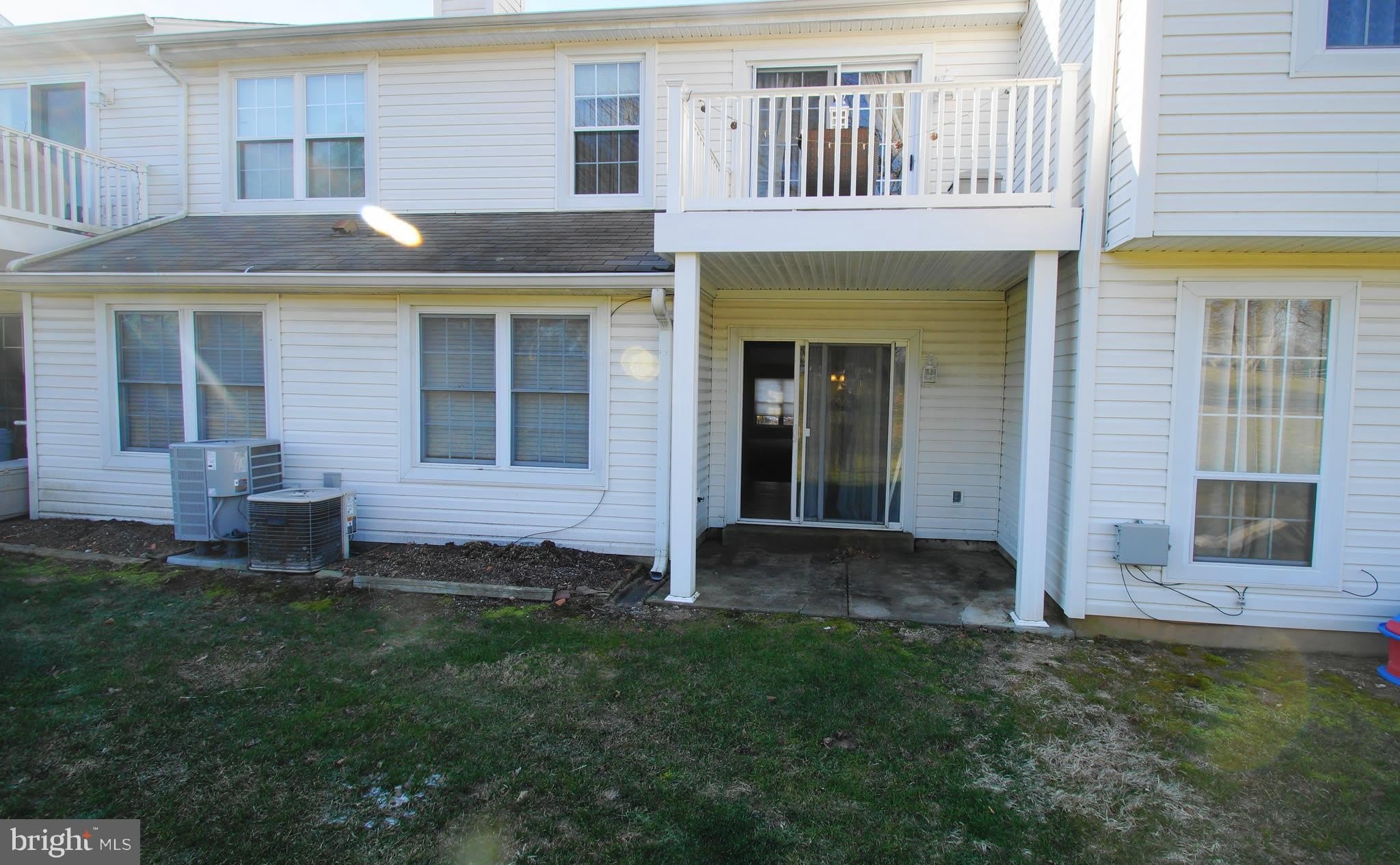 64 BANBURY Court – photo 3