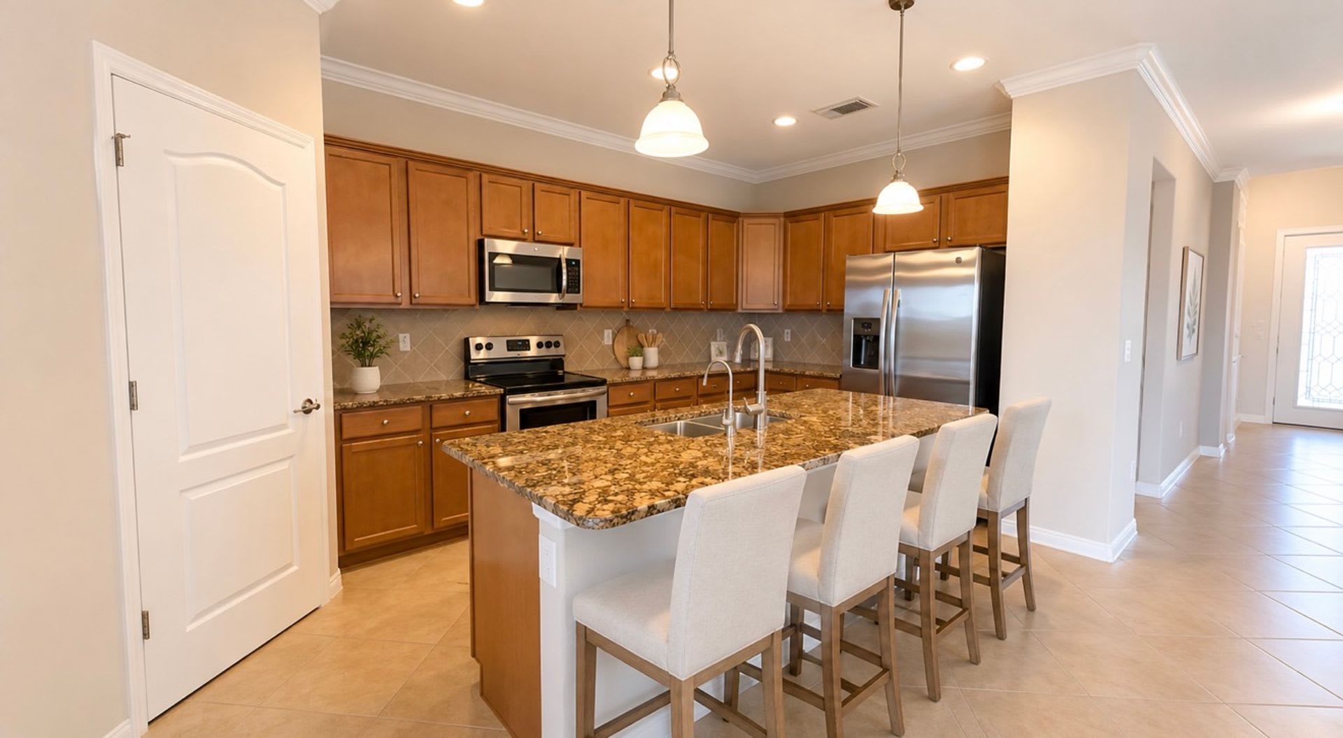 Spacious 4BR Lakeview Home in Preserve at Corkscrew – Resort-Style Amenities! – photo 3