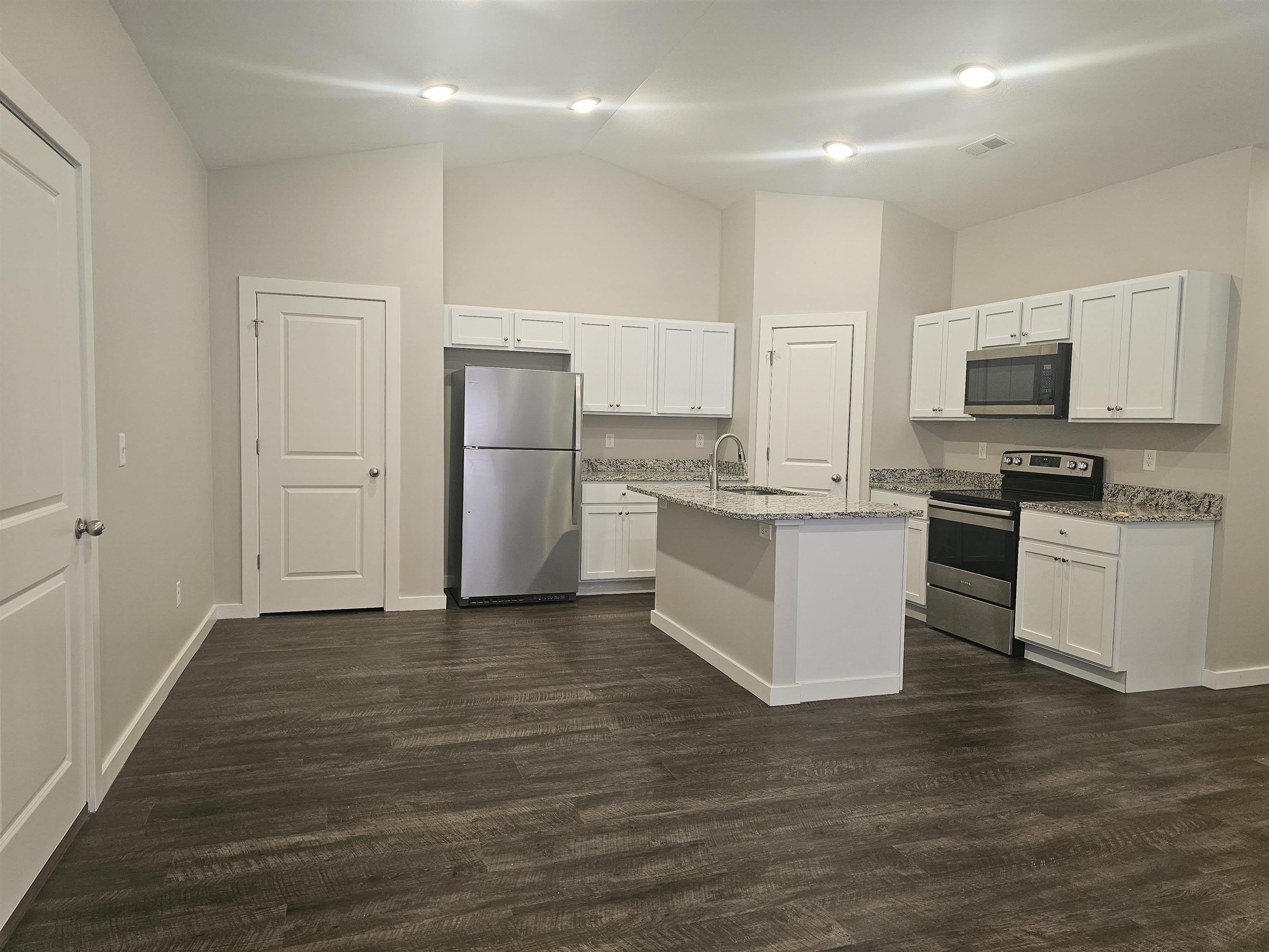 565 E Martens Ct – photo 5