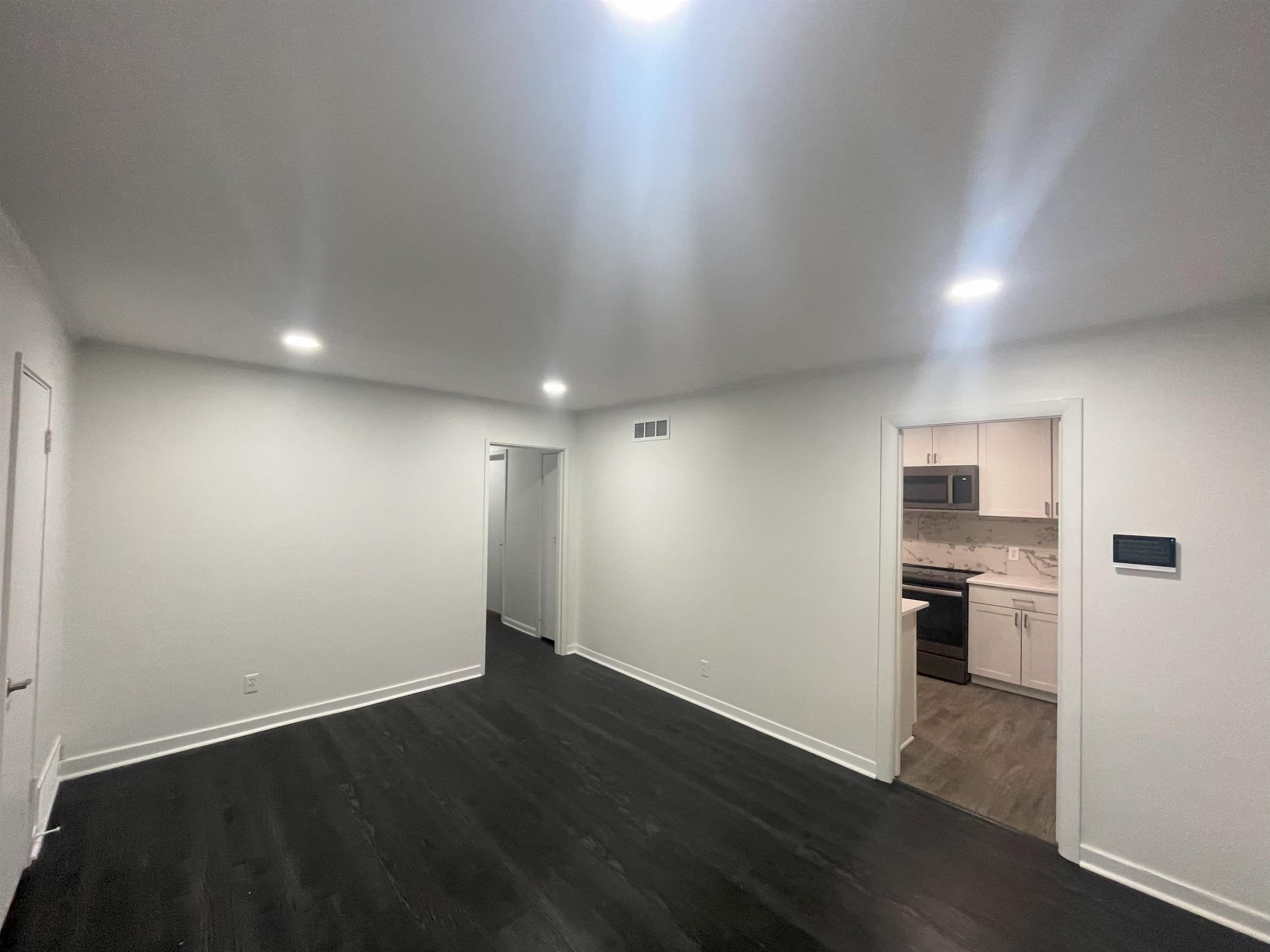4967 Kimball Avenue – photo 2