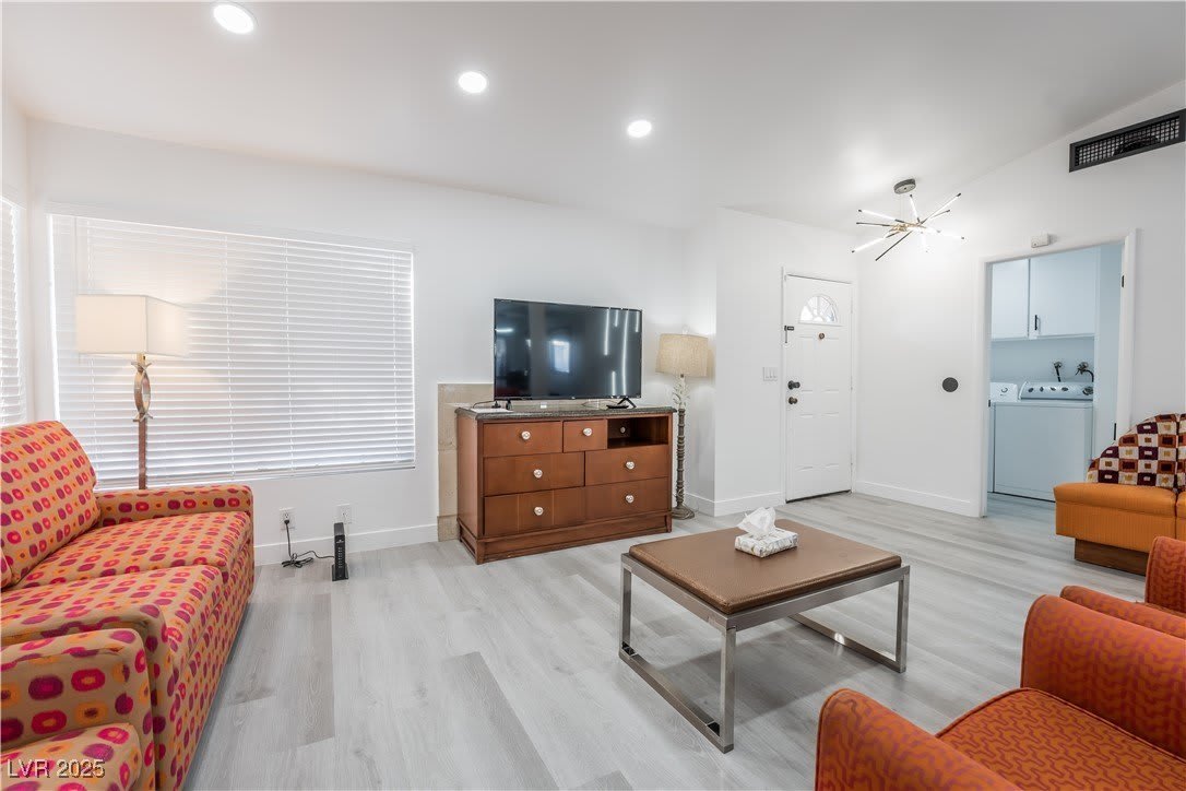 2364 Belvedere Drive – photo 4