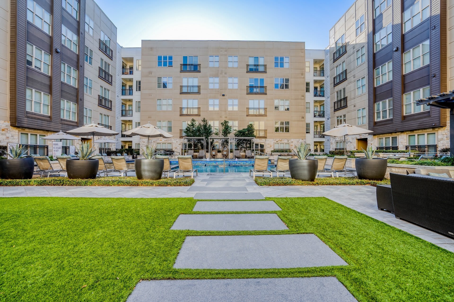 Windsor South Lamar – photo 2