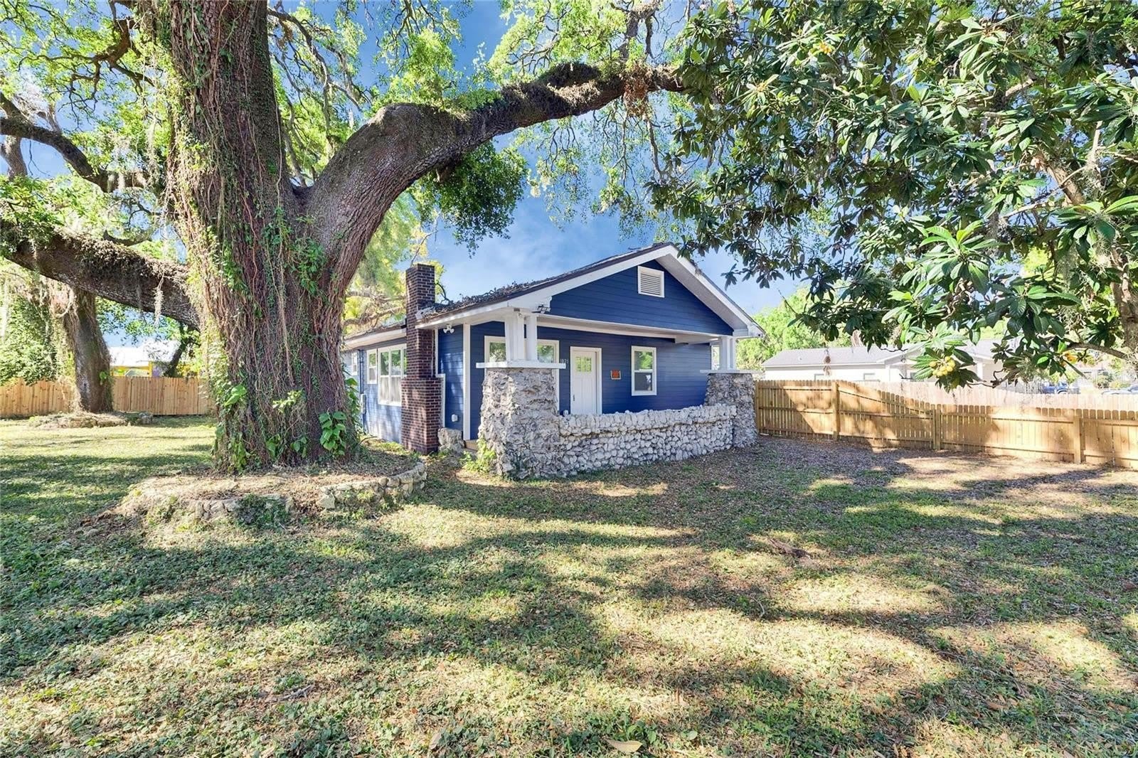 1021 E 25Th Avenue – photo 2