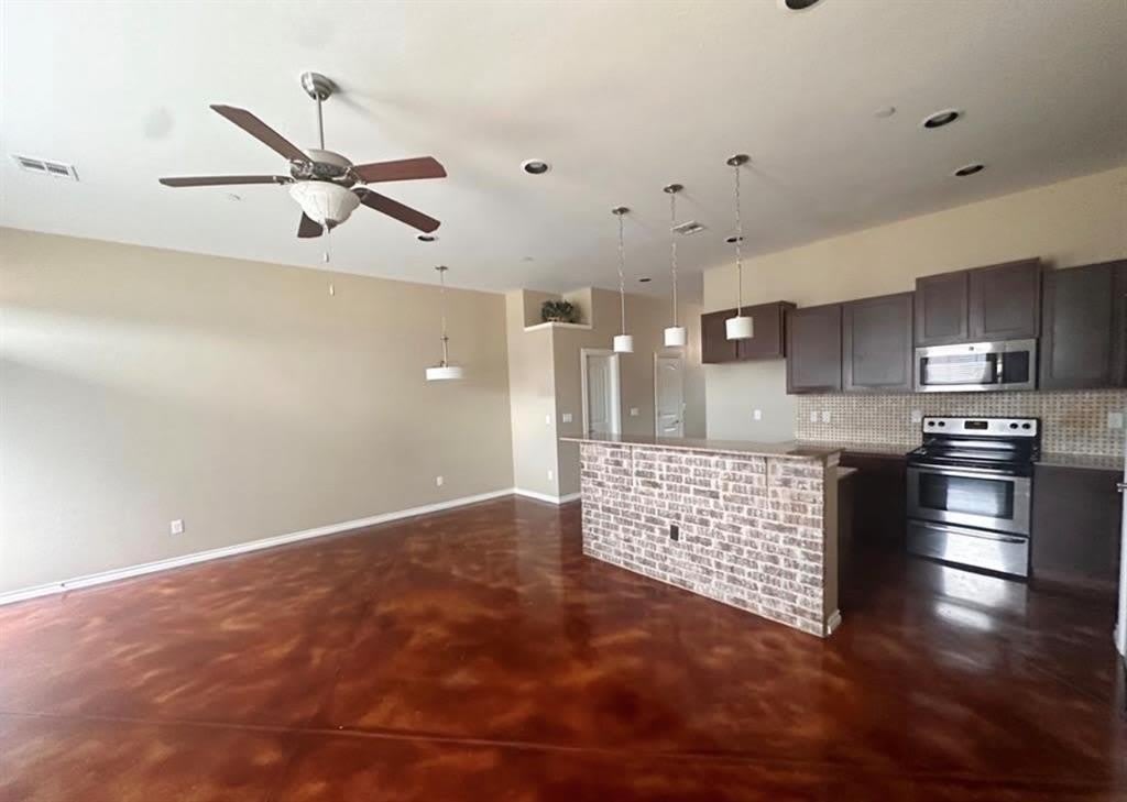473 S Fretz Avenue – photo 2