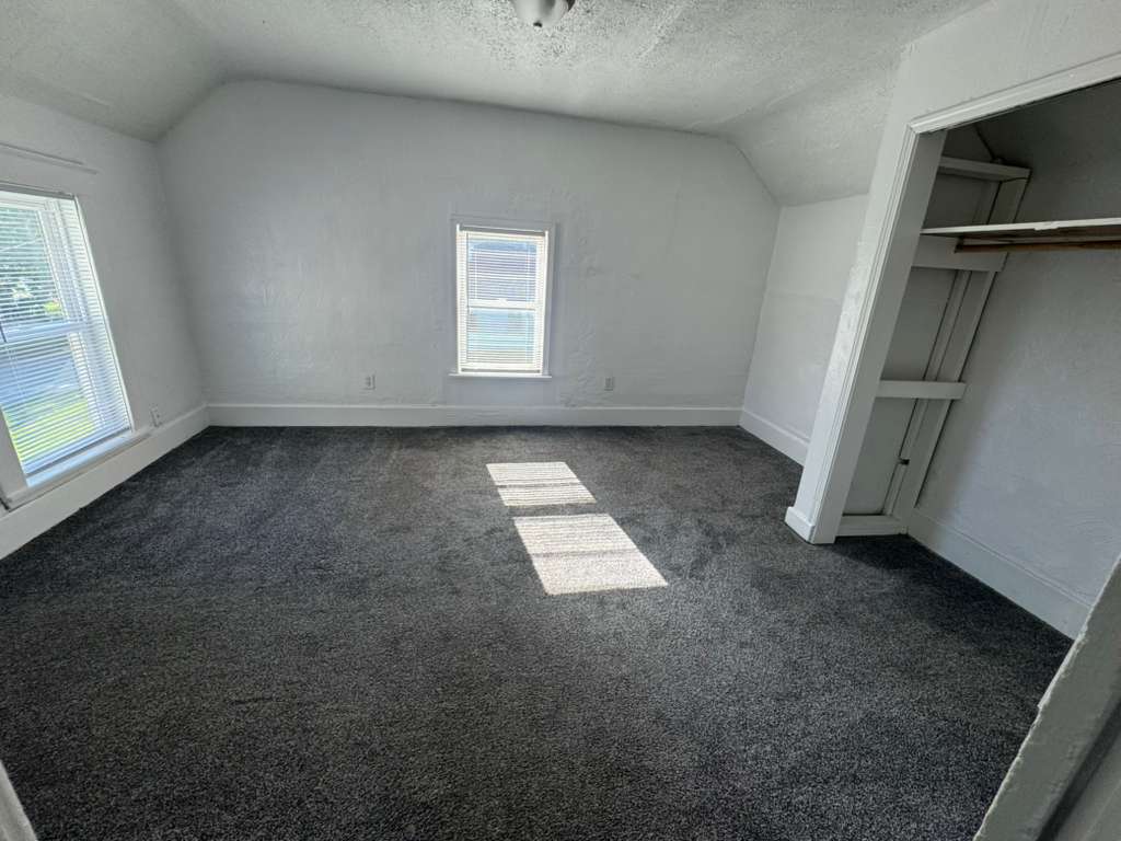 131 West Lordeman Street – photo 2