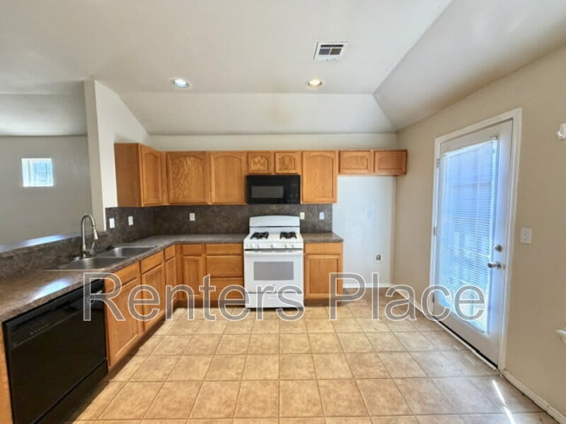 14314 E 111th St N – photo 4