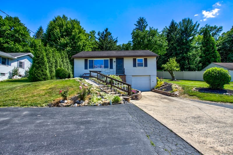 3968 Marietta Avenue – photo 2