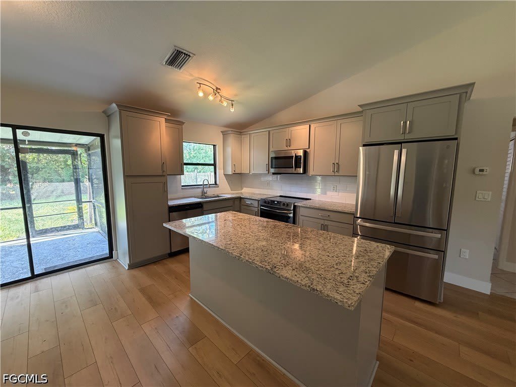 9500 Strike Lane – photo 1