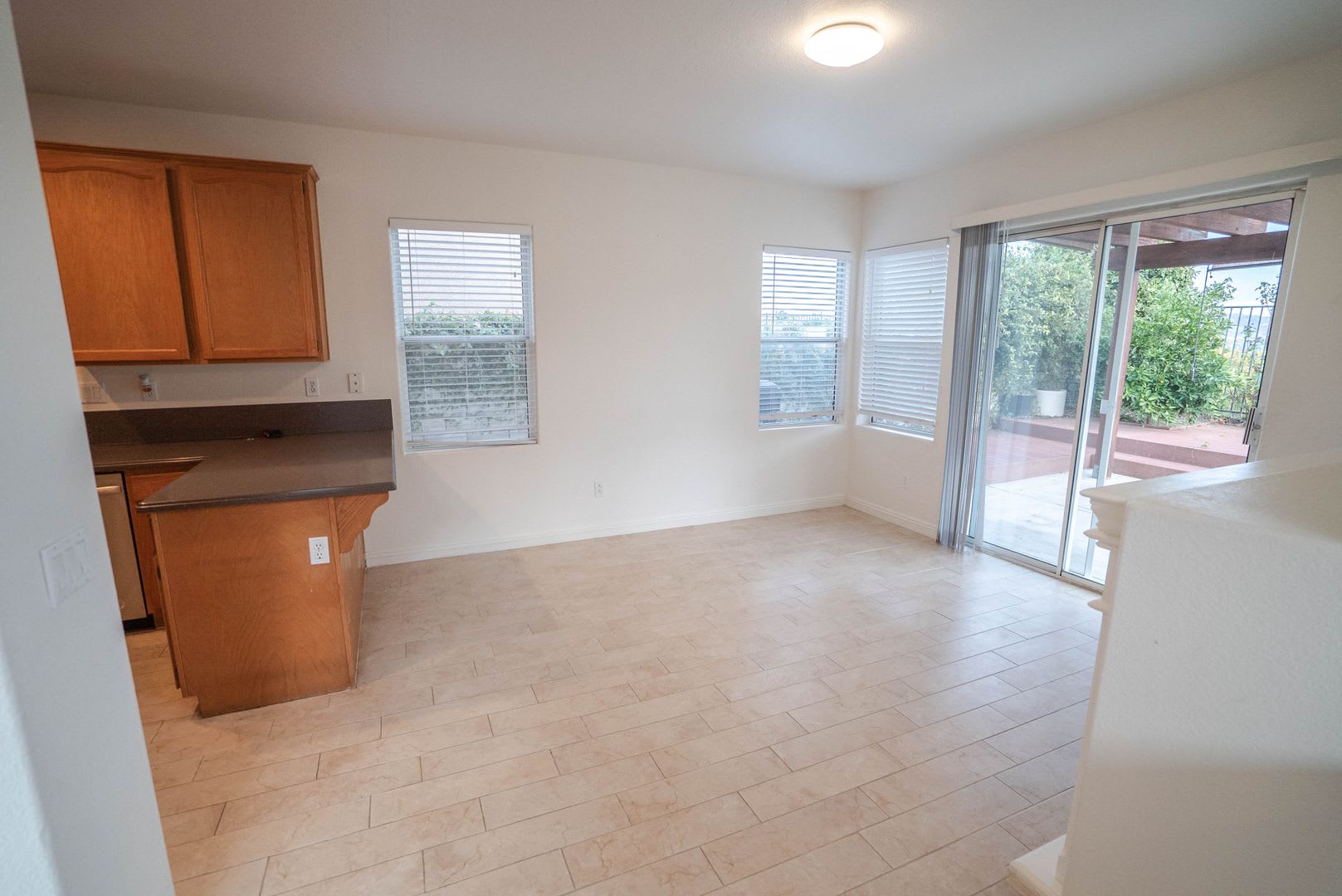 Stevenson Ranch 3 Bedroom Home for Rent! – photo 4