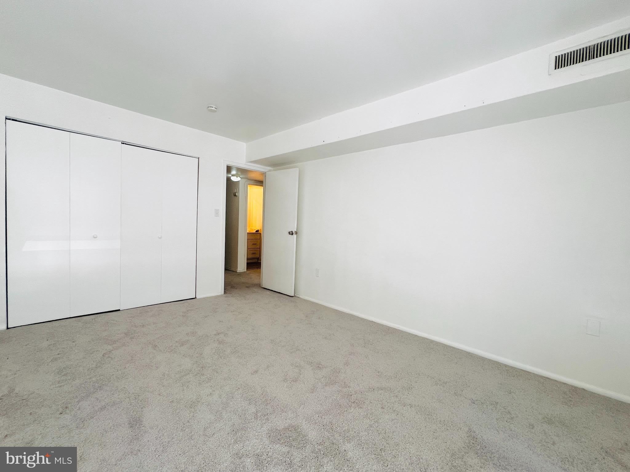 8665 GREENBELT Road – photo 4