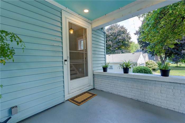 144 Deerfield Dr – photo 2