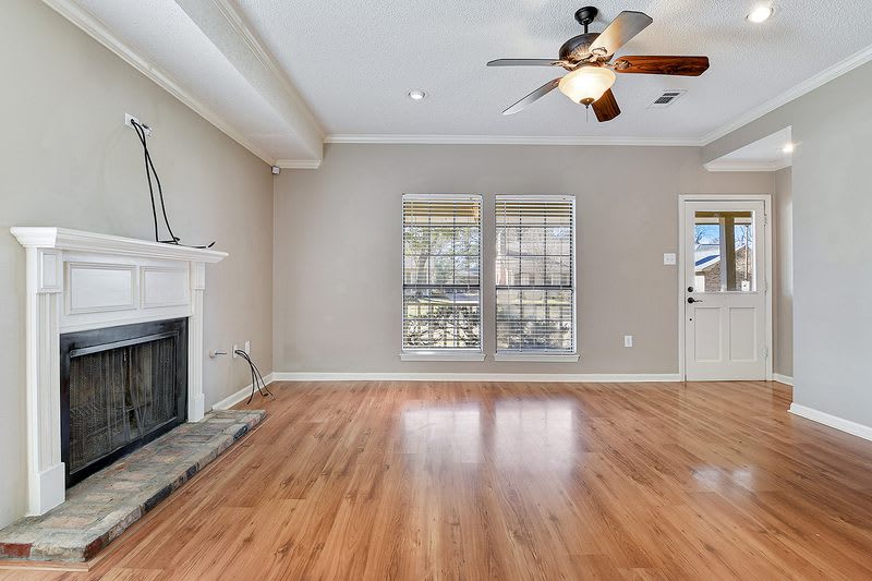 4047 Country View Drive – photo 4