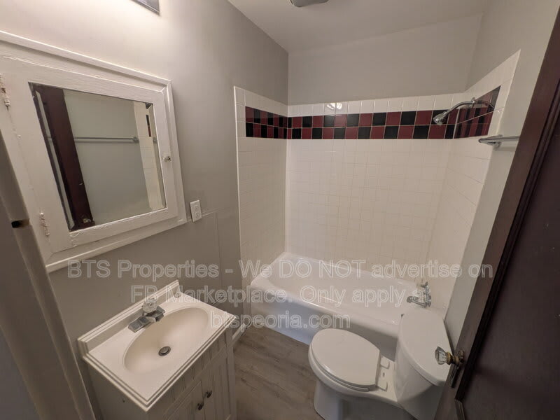 1532 West Barker Avenue – photo 5