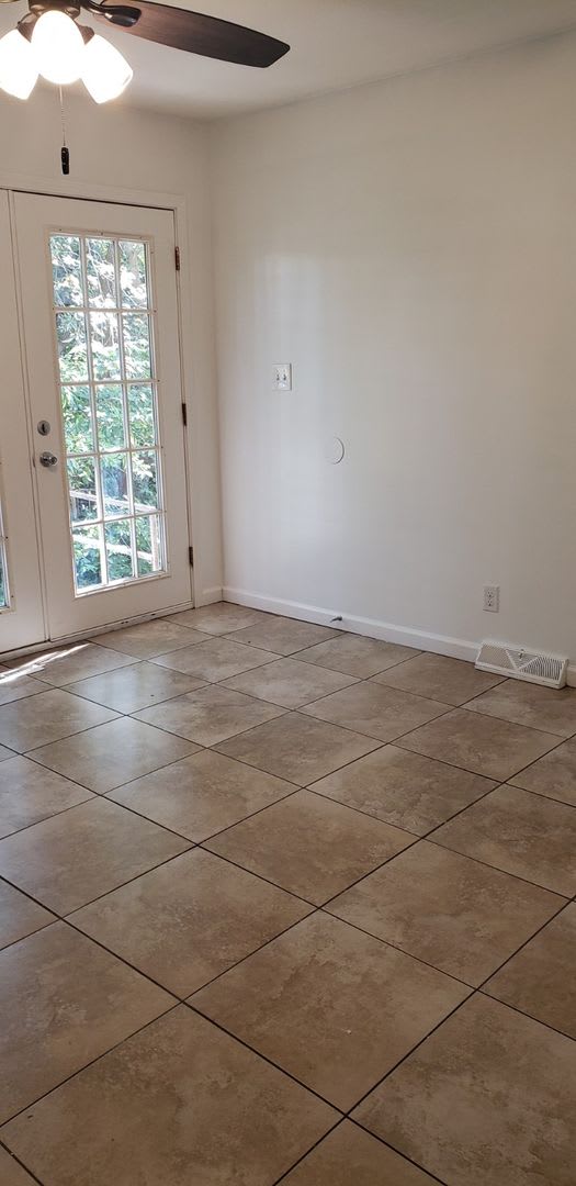 Beautifully updated home!!! – photo 4