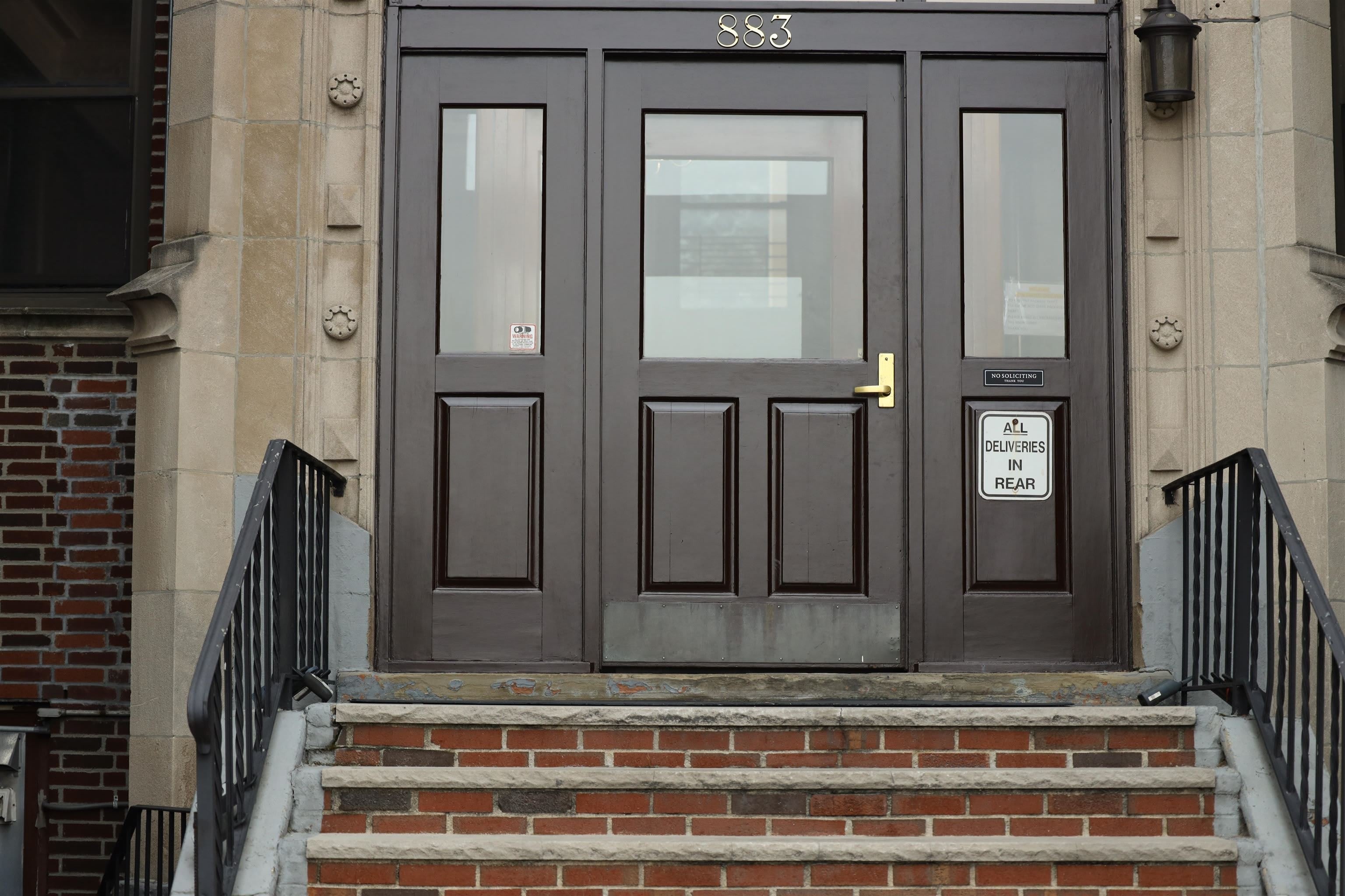 883 BLVD E – photo 3