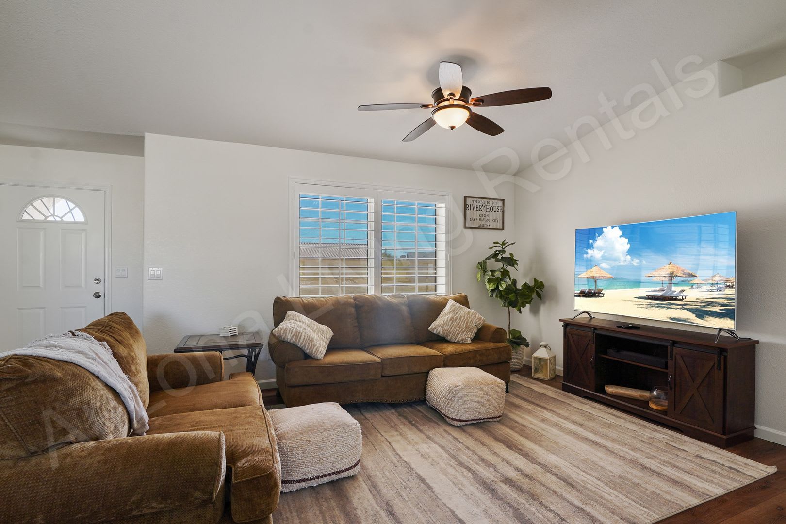 FURNISHED AVAILABLE OCTOBER 2026 – photo 4
