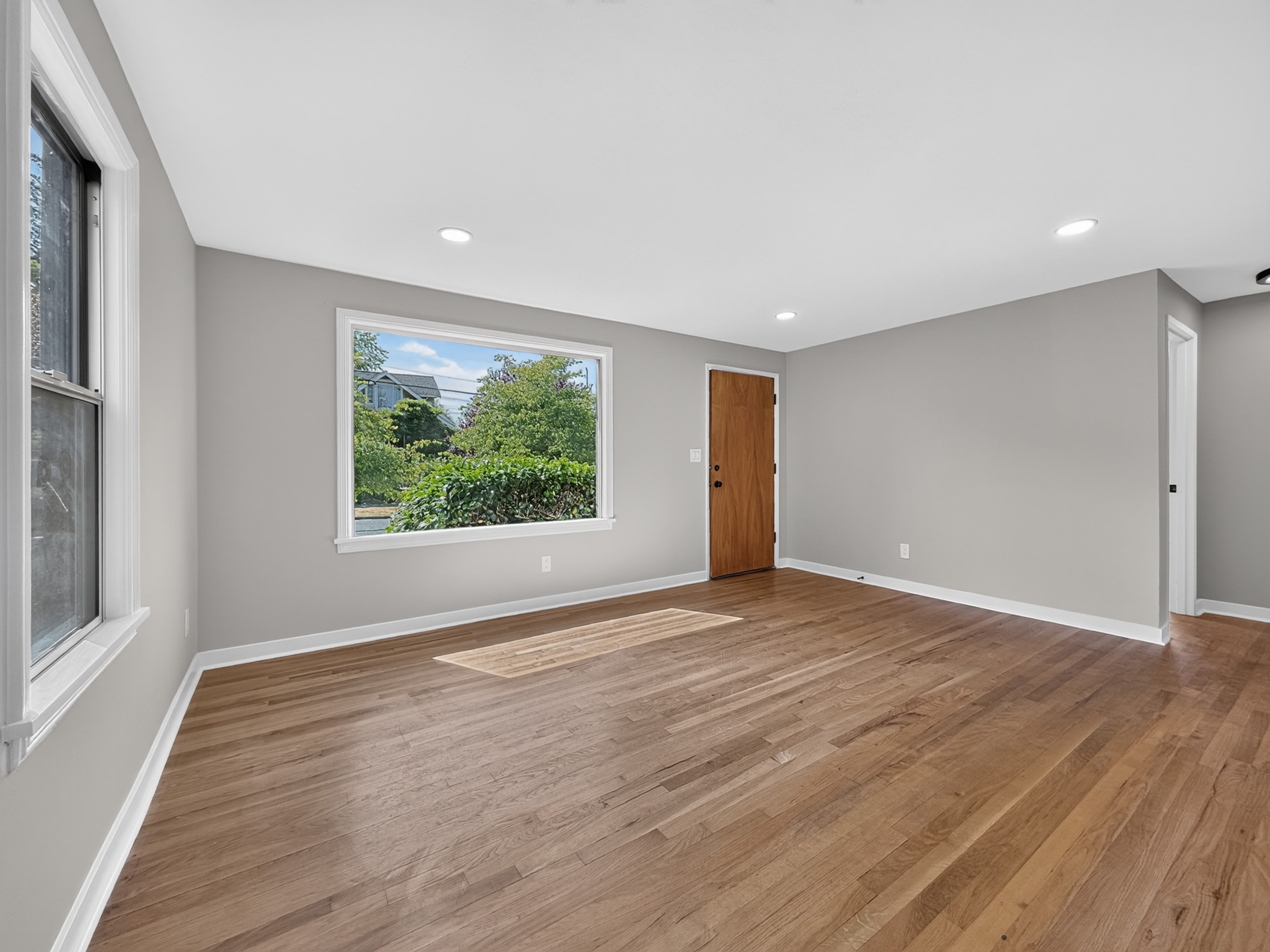 7924 13th Avenue Southwest – photo 4