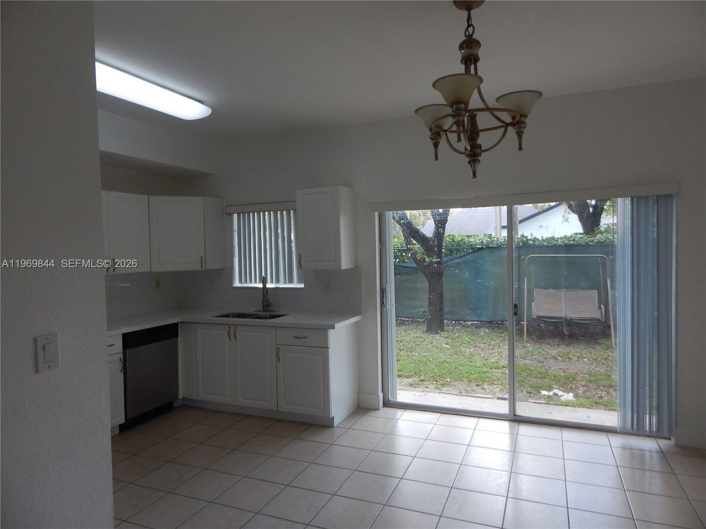 8986 W Flagler Street 9, Miami, FL 33174 – photo 5
