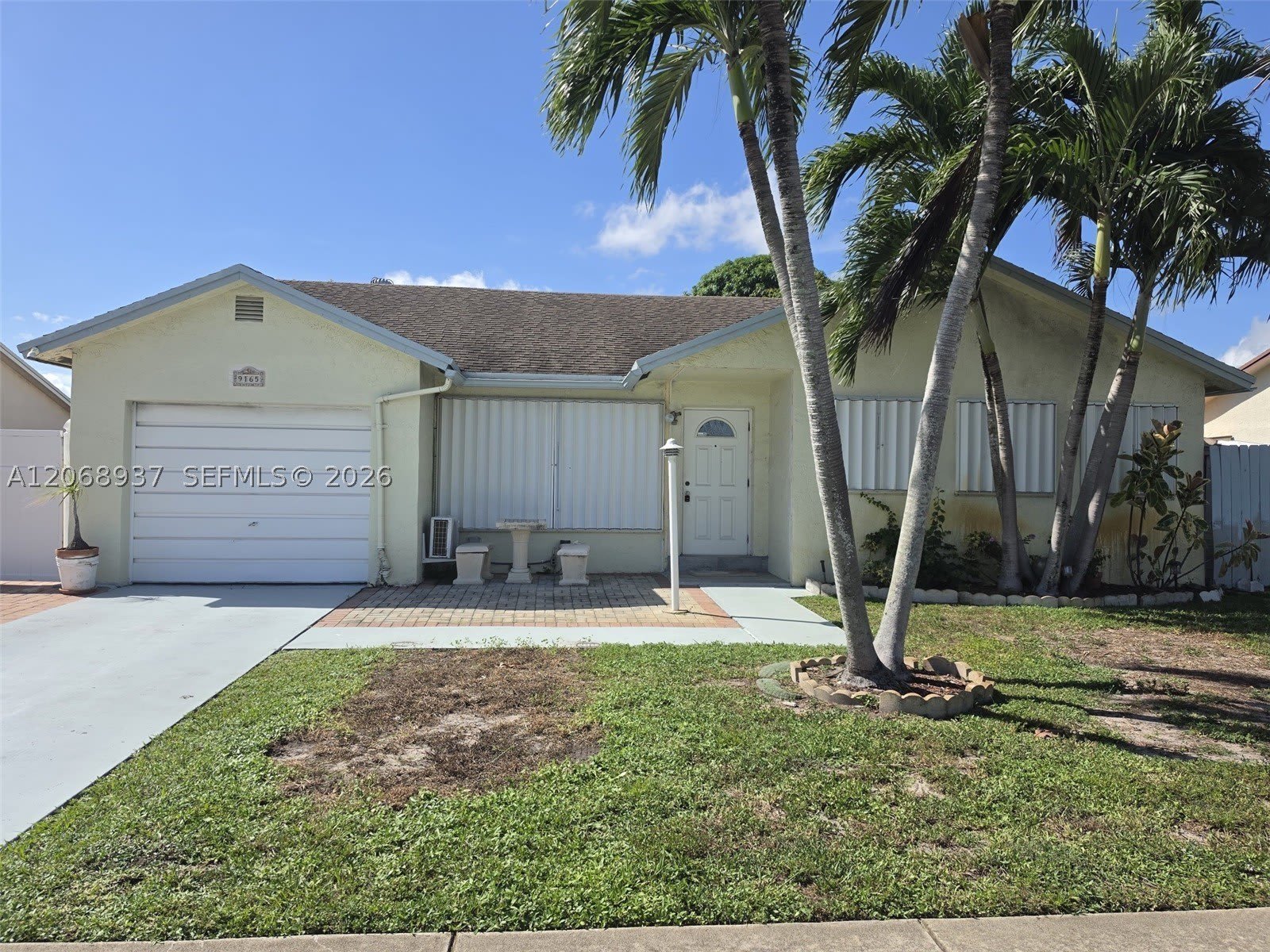 9165 SW 18th St – photo 1