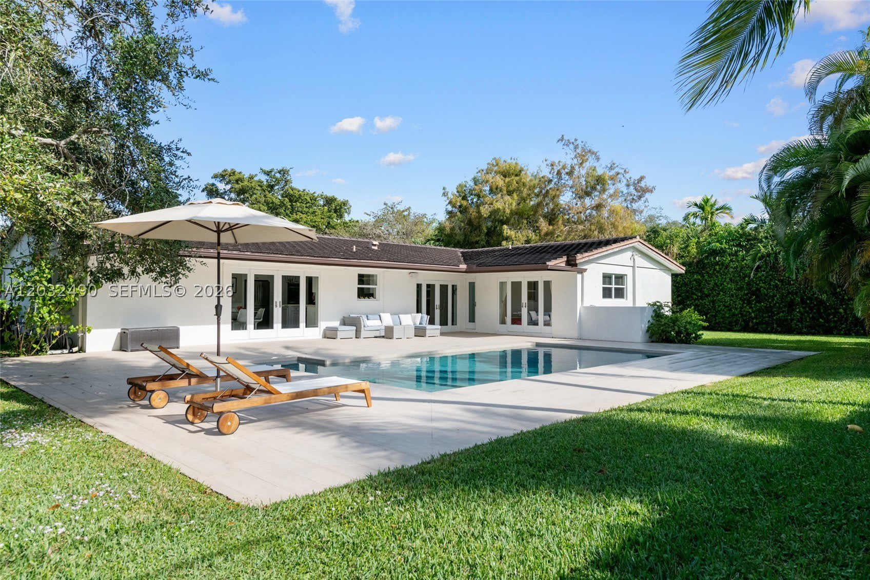 7360 SW 115th St – photo 1