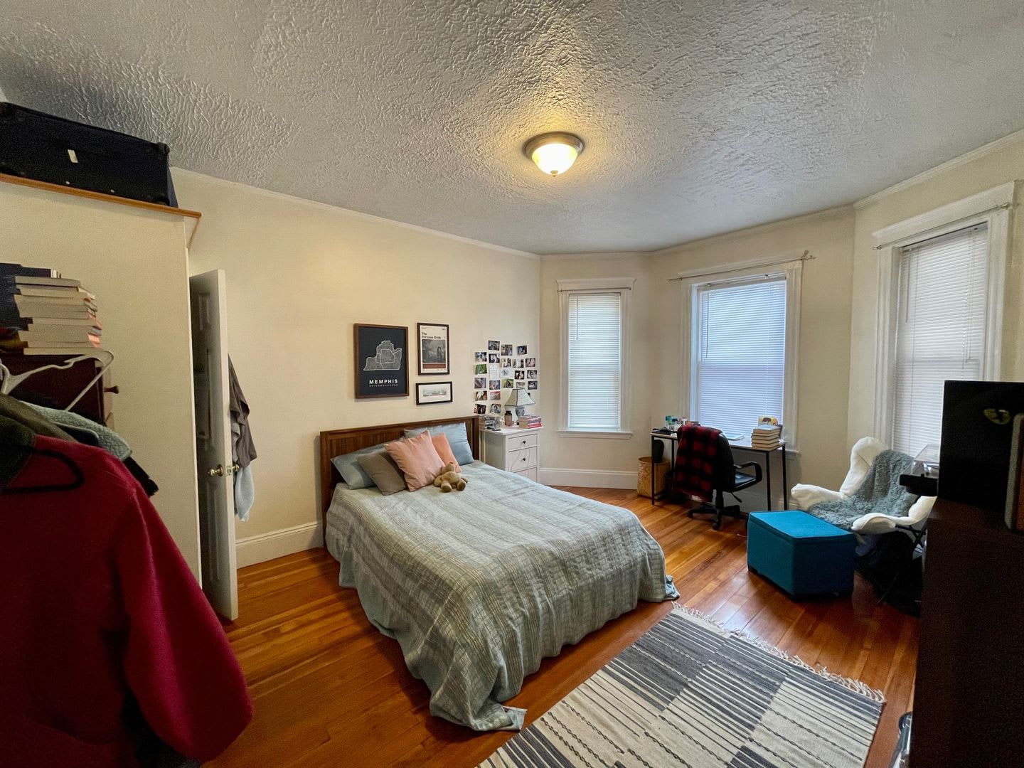 160 Kelton St #1A Boston MA 02134 – photo 1