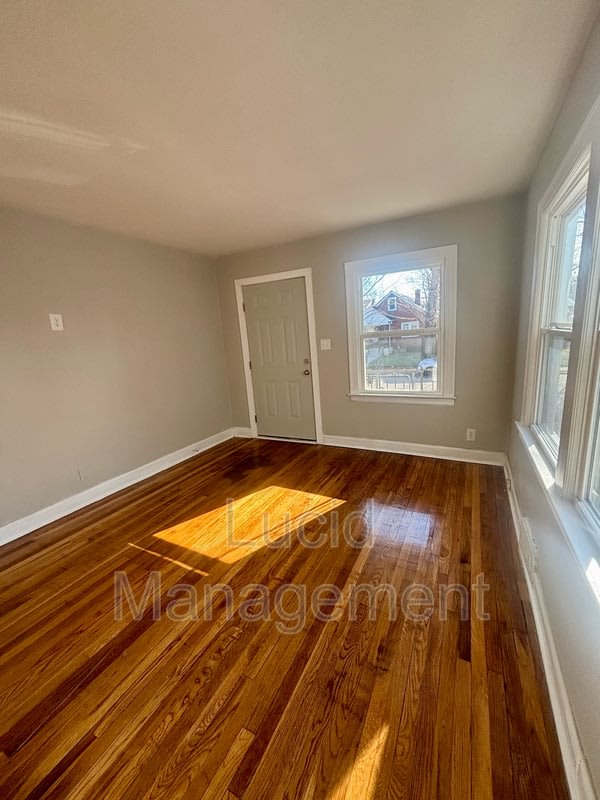 328 Cecil Avenue – photo 3