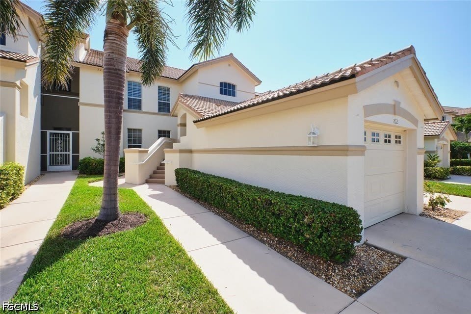 9250 Bayberry Bend – photo 1