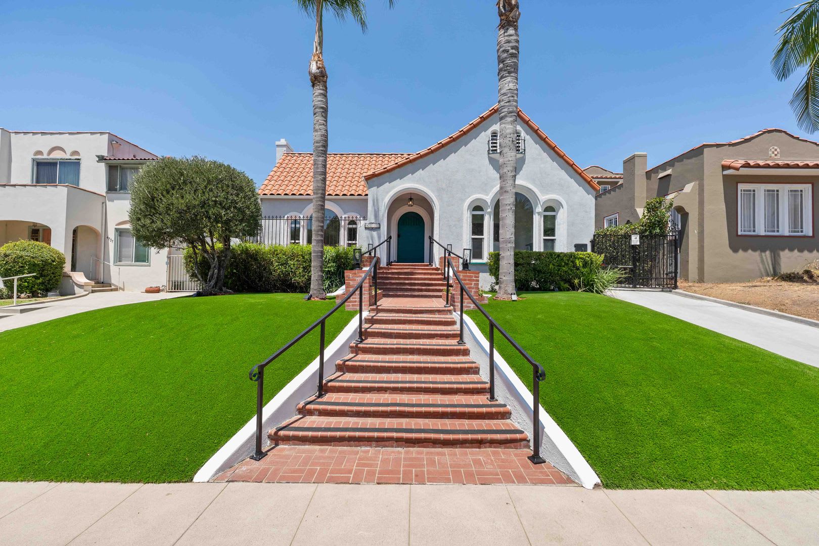 Timeless 1922 Spanish Charm meets Modern Luxury – photo 1