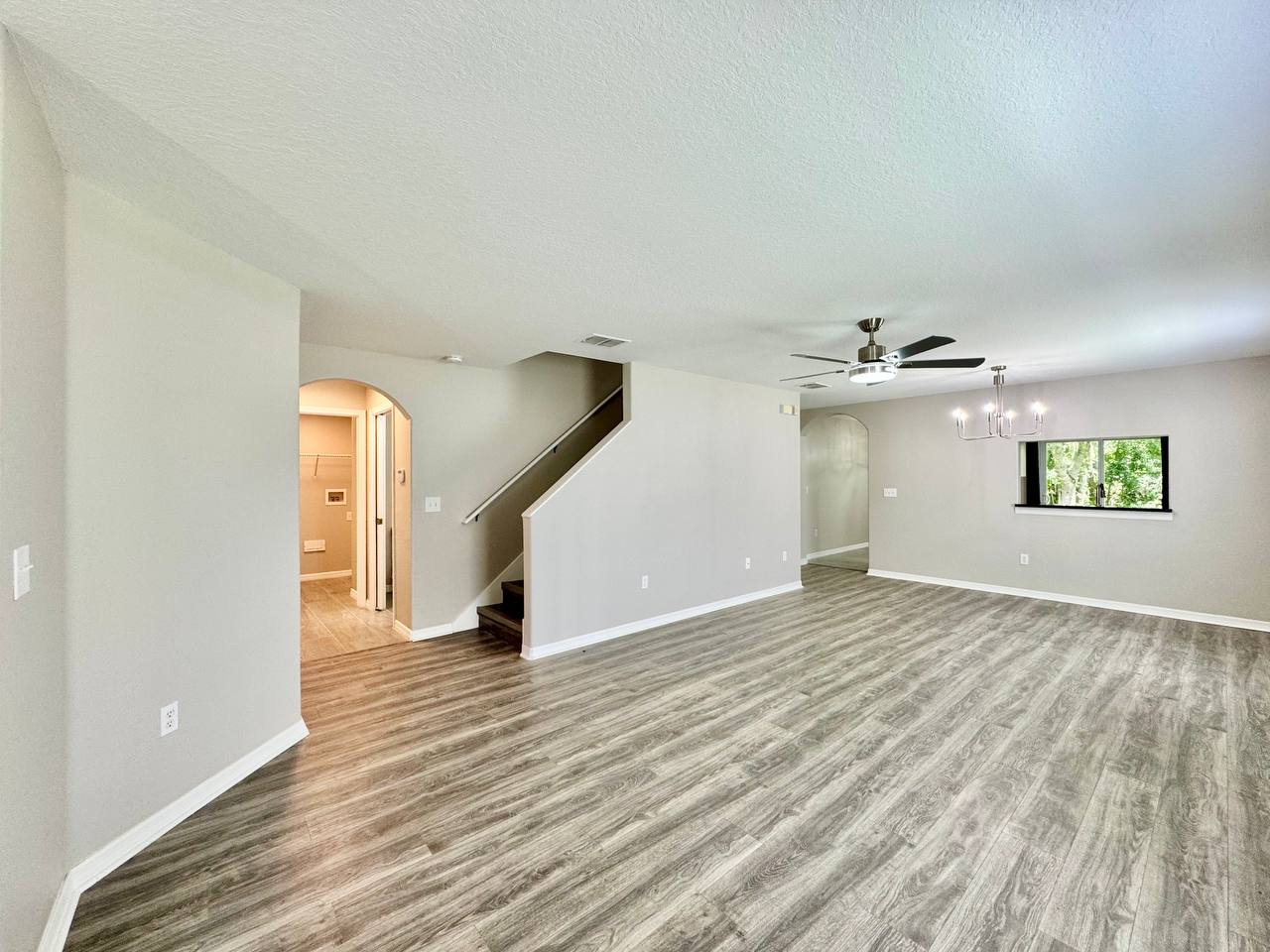 12534 Chenwood Ave – photo 3