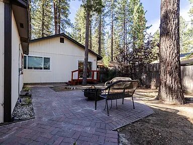 815 Capistrano Avenue – photo 4