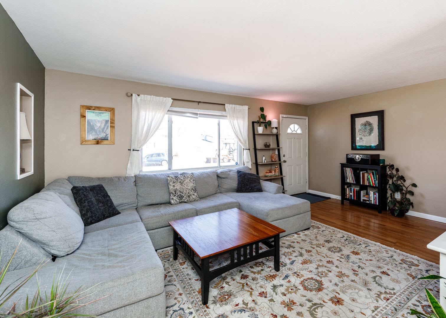 3 Bedroom 1 Bath In Cheyenne Mountain Area – photo 5