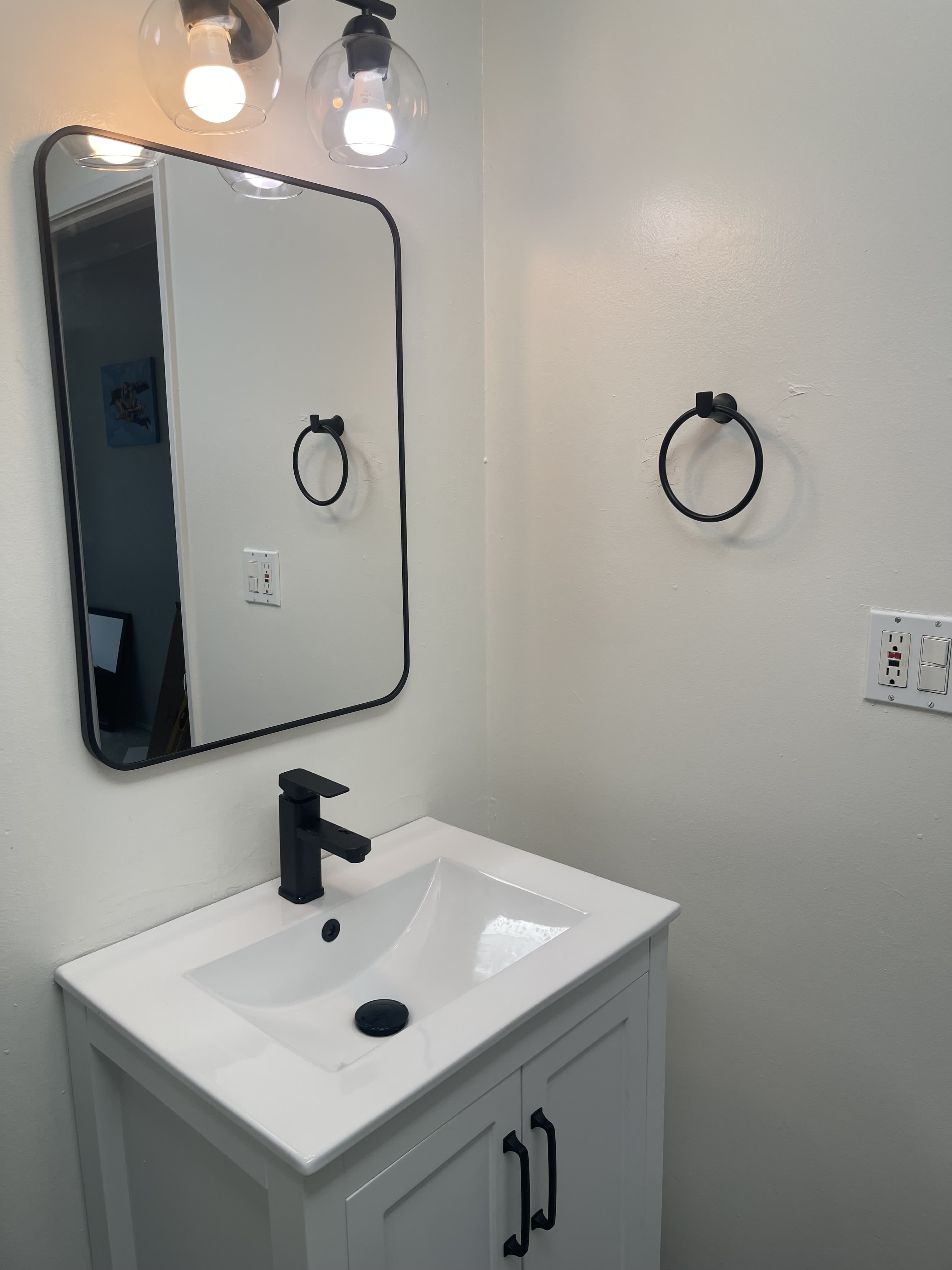 614 Mckenzie Avenue – photo 4